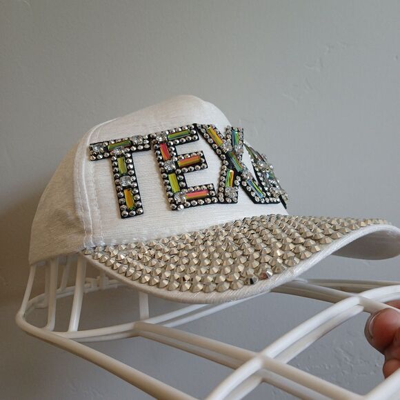 Texas Rhinestone Snapback Hat White With Silver Rhinestones Texas Lettering - Picture 2 of 9